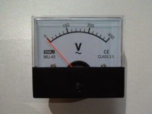 Volt indicator f. G8E