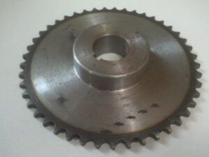 Gear wheel large drive chain