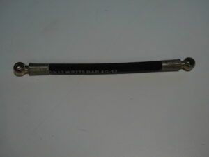 Hydraulic hose forward
