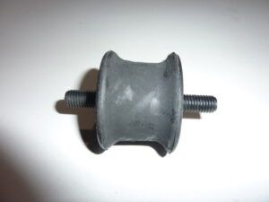 Rubber buffer base plate