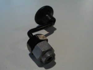 Crank ejector shaft incl. nut