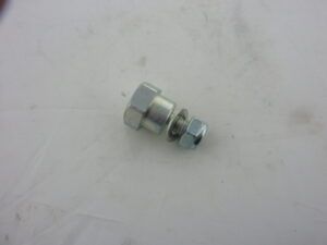 Screw conveyor belt fastening