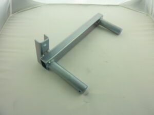 Lever splitting cross adjustment