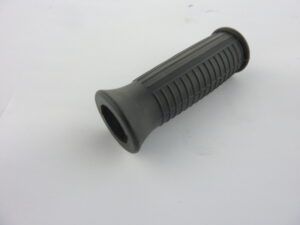 Rubber handle to saw lever