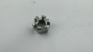 castle nut (wheel axle)